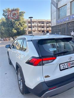 تويوتا راف 4